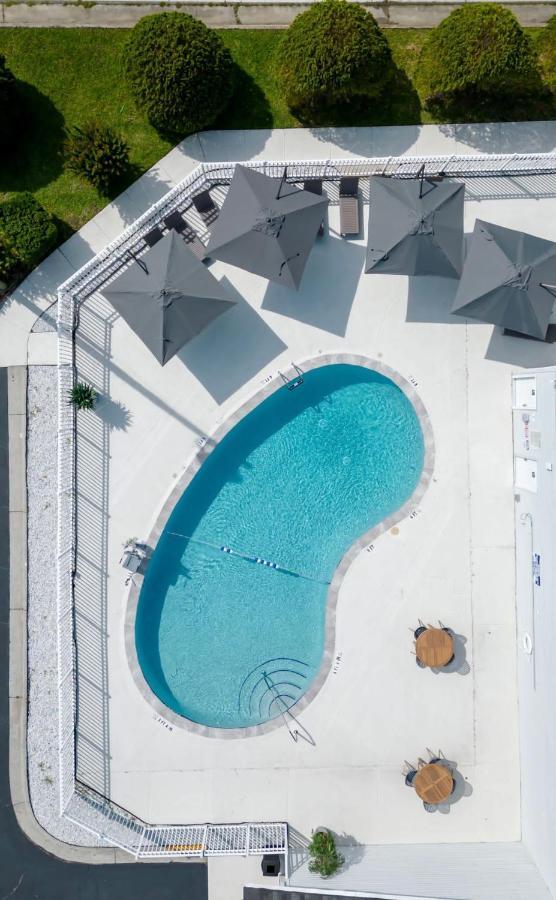 Golden Isles Inn & Suites Brunswick Exteriér fotografie