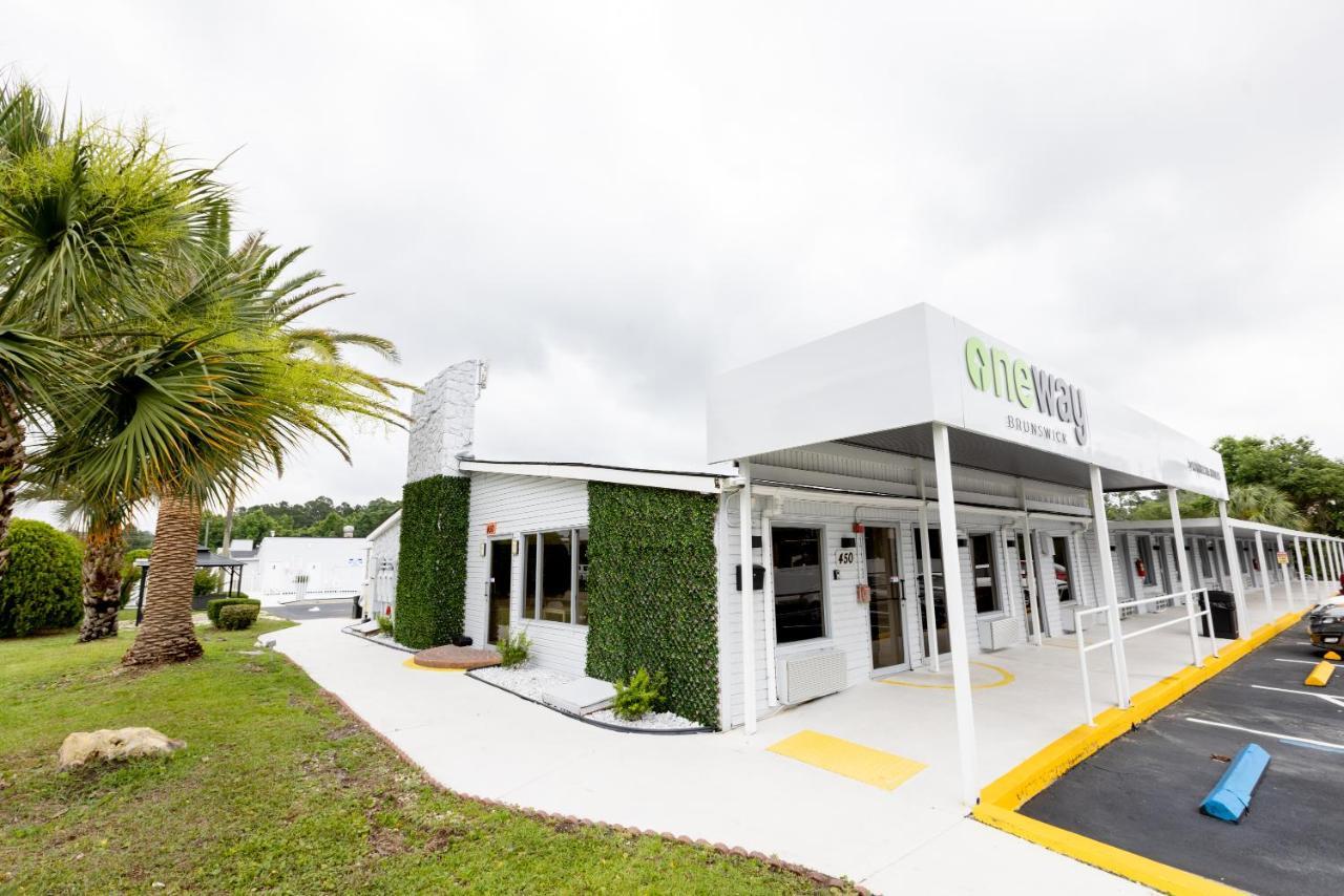 Golden Isles Inn & Suites Brunswick Exteriér fotografie