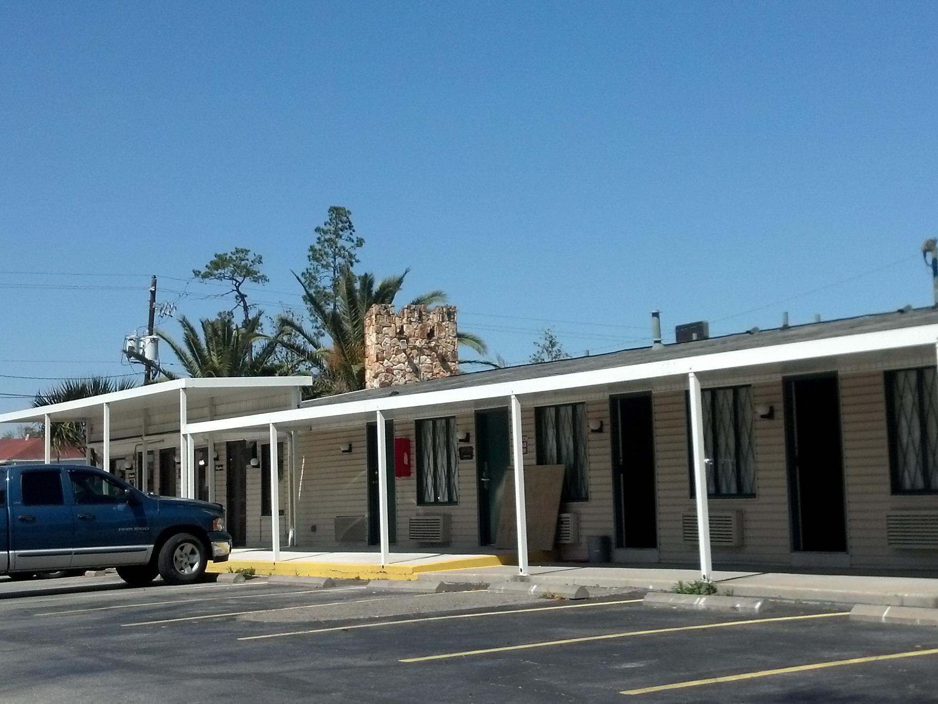Golden Isles Inn & Suites Brunswick Exteriér fotografie